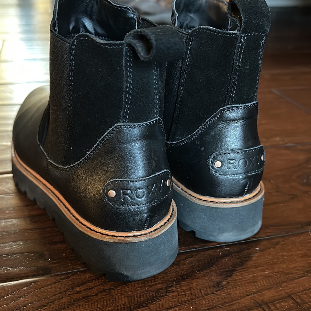 Versatile And Adorable Roxy Ankle Boots - image 2